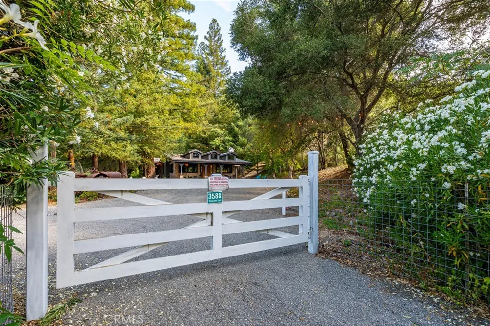 3588 Silverado St Helena, CA 94574