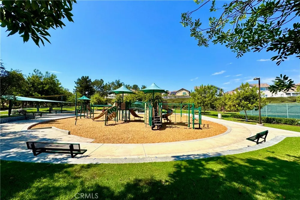 3 Alonda Lake Forest, CA 92610