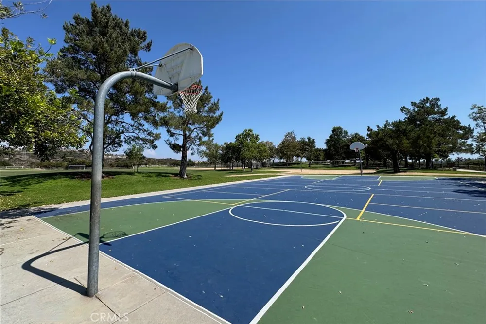 3 Alonda Lake Forest, CA 92610