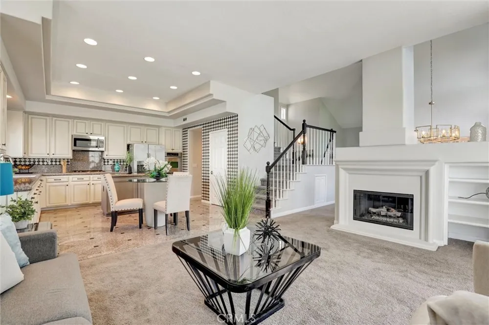 3 Alonda Lake Forest, CA 92610