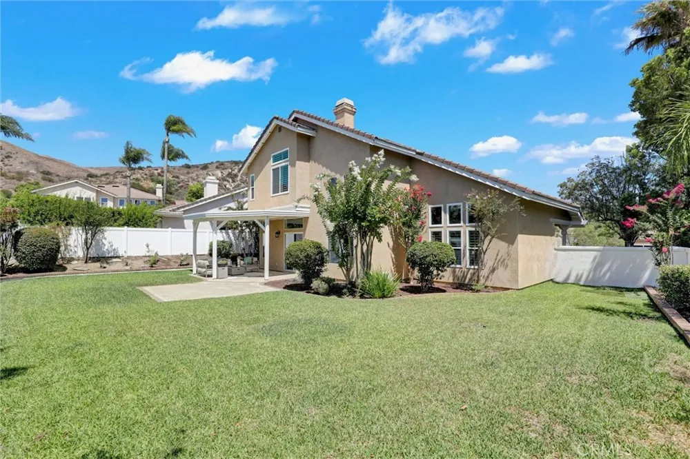 3 Alonda Lake Forest, CA 92610