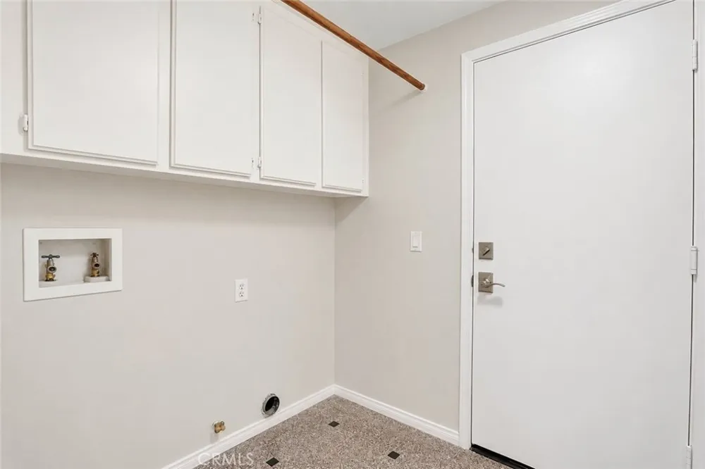 3 Alonda Lake Forest, CA 92610