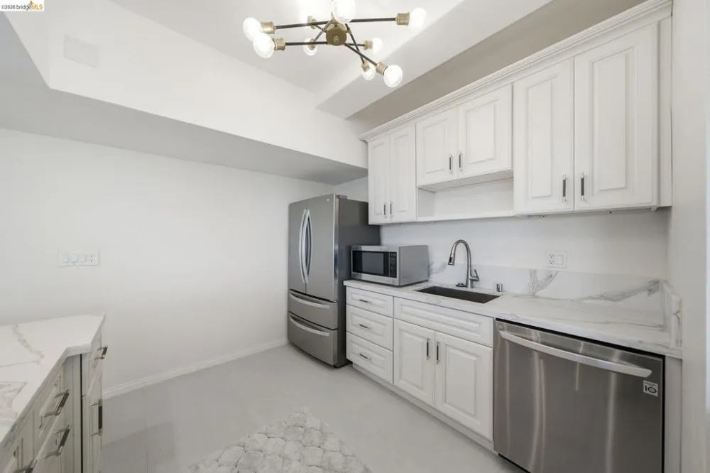 6363 Christie Ave #606 Emeryville, CA 94608