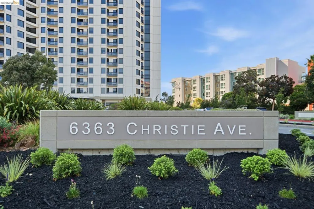 6363 Christie Ave #606 Emeryville, CA 94608