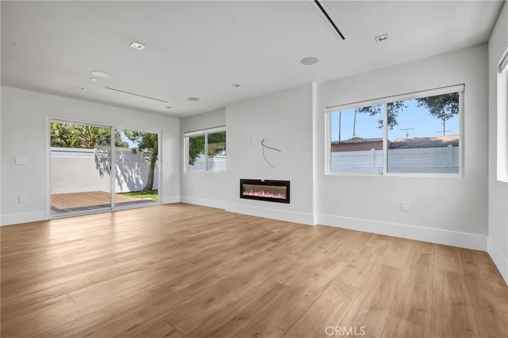 7508 Claire Avenue Reseda, CA 91335