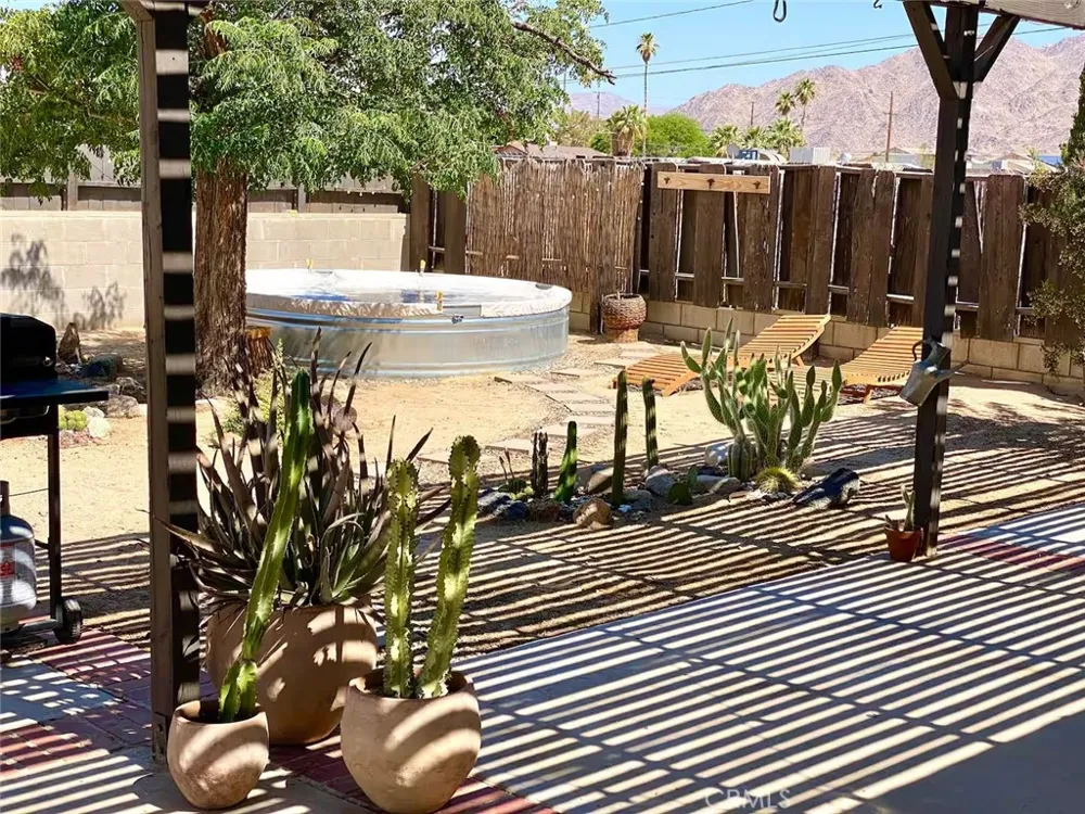 5985 Morongo Road 29 Palms, CA 92277