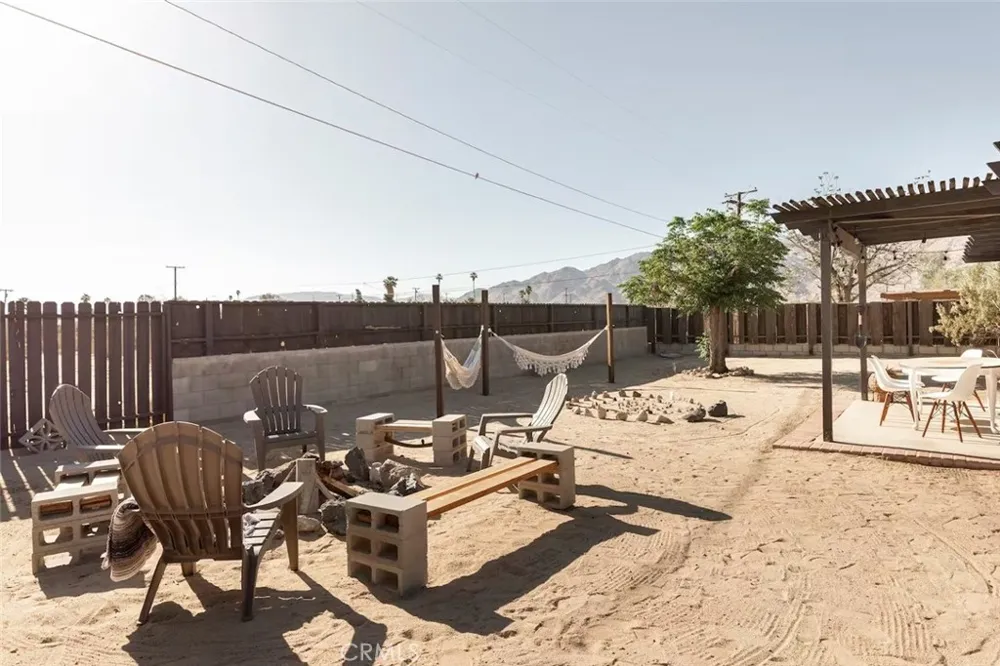5985 Morongo Road 29 Palms, CA 92277
