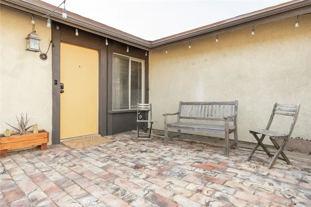 5985 Morongo Road 29 Palms, CA 92277