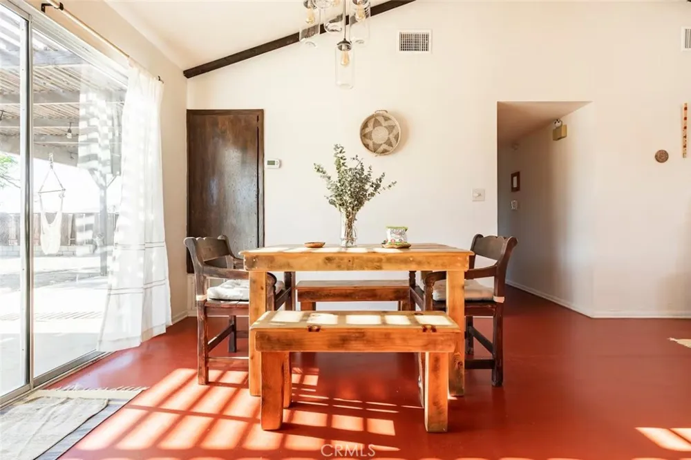 5985 Morongo Road 29 Palms, CA 92277