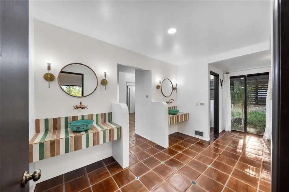 1650 Winterwarm Drive Fallbrook, CA 92028