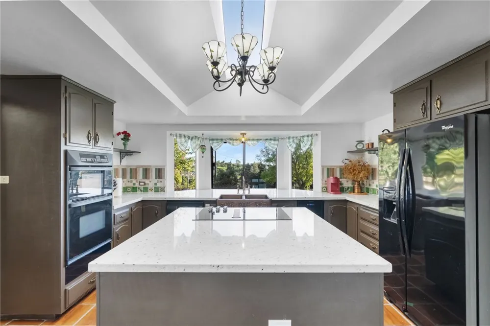 1650 Winterwarm Drive Fallbrook, CA 92028