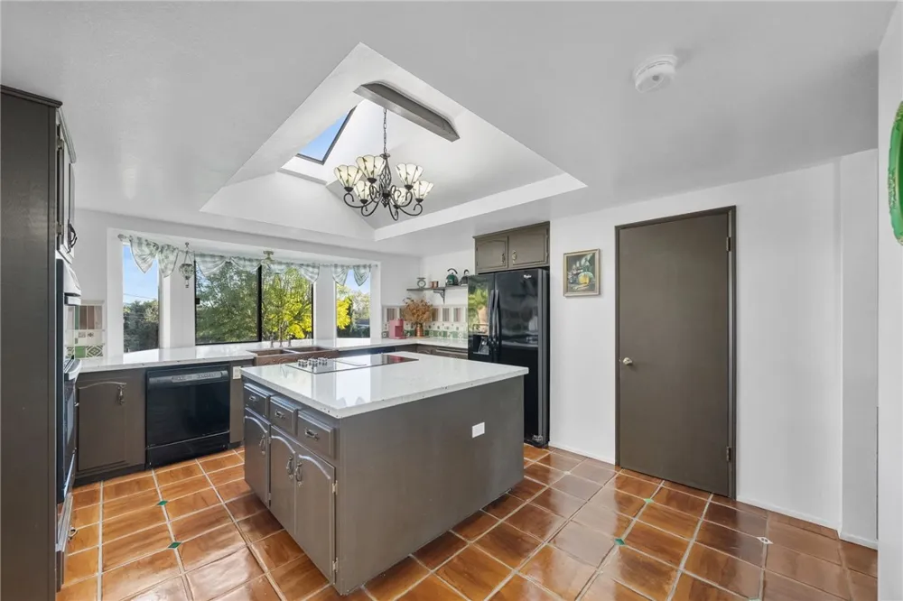 1650 Winterwarm Drive Fallbrook, CA 92028