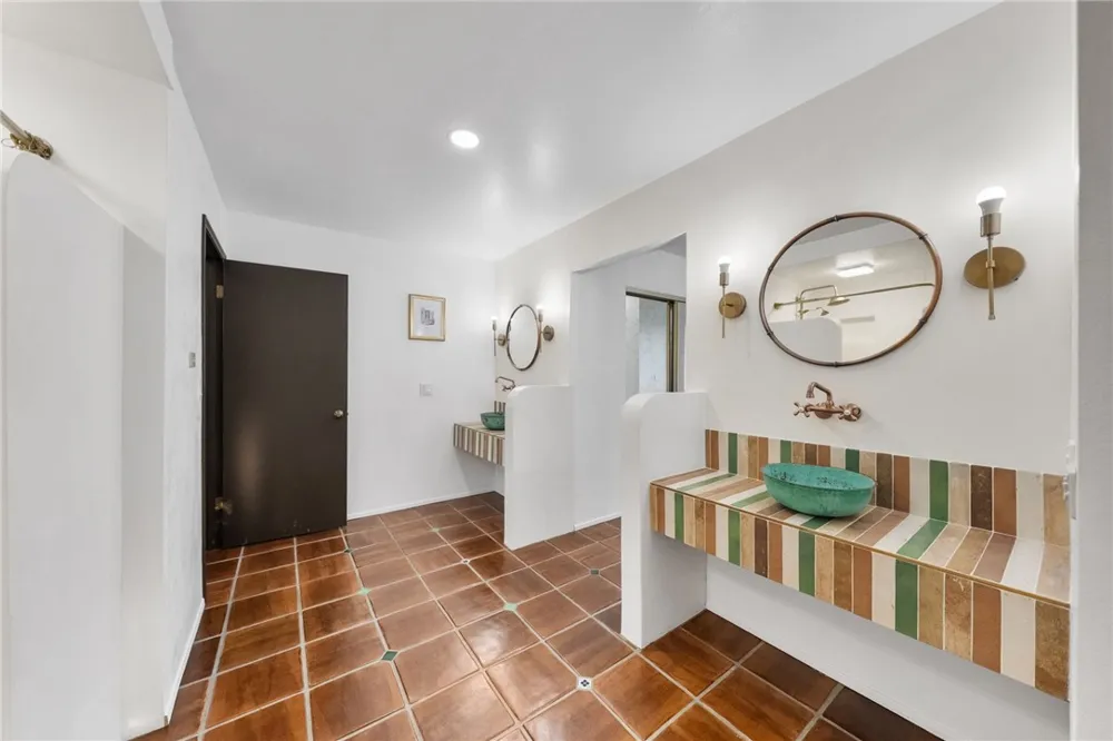 1650 Winterwarm Drive Fallbrook, CA 92028