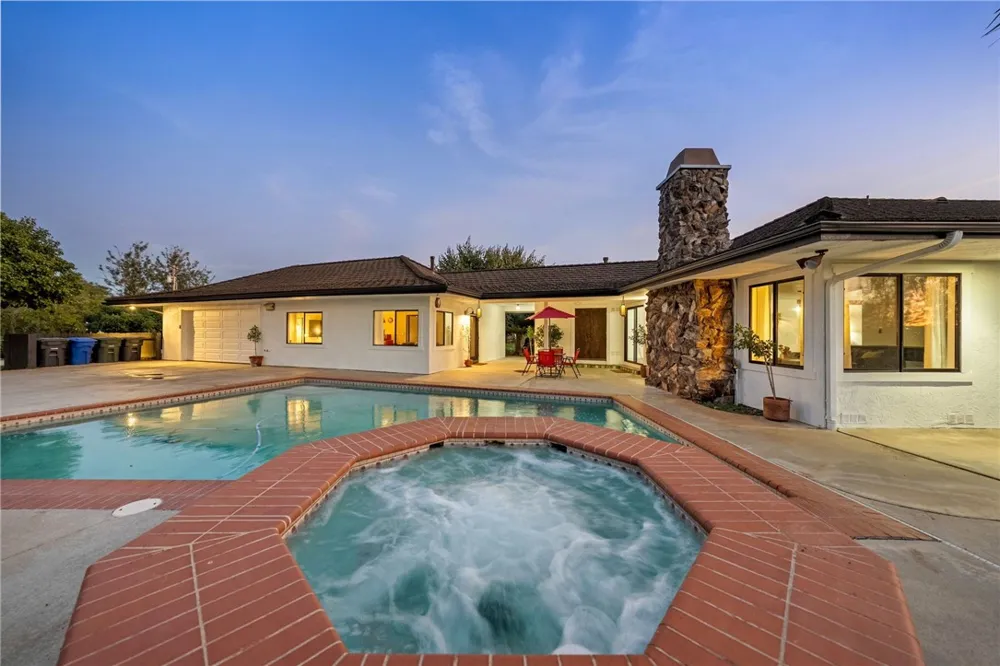 1650 Winterwarm Drive Fallbrook, CA 92028