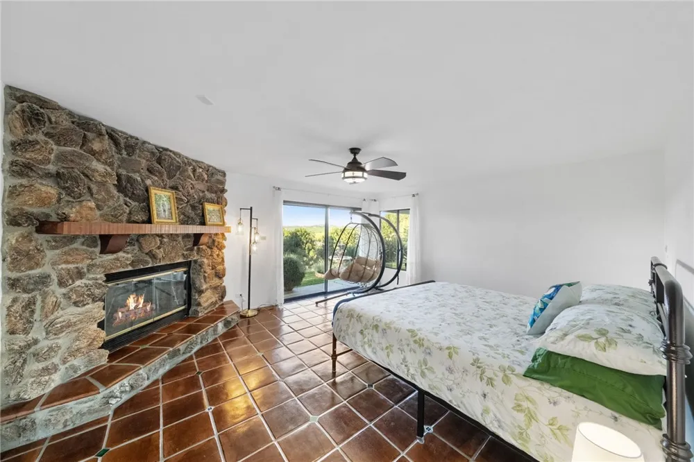 1650 Winterwarm Drive Fallbrook, CA 92028