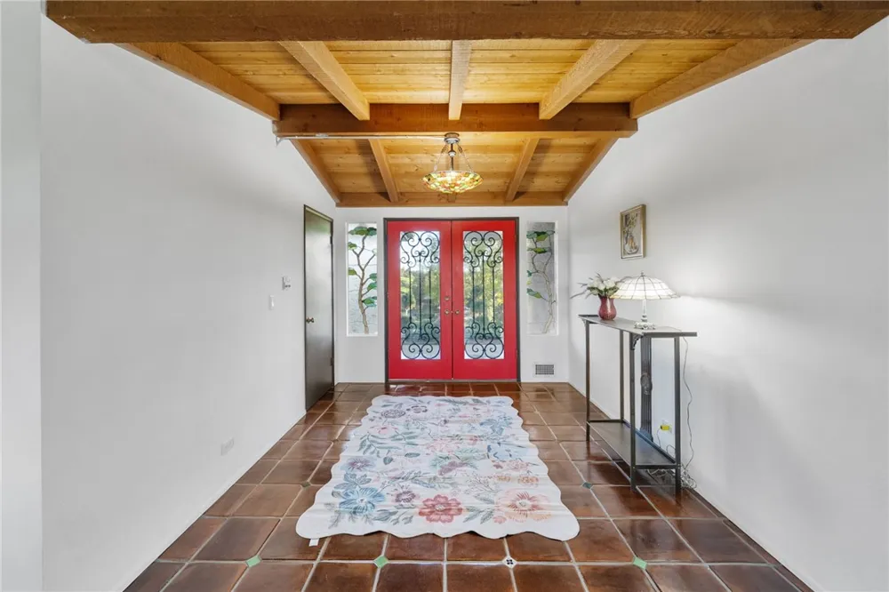 1650 Winterwarm Drive Fallbrook, CA 92028