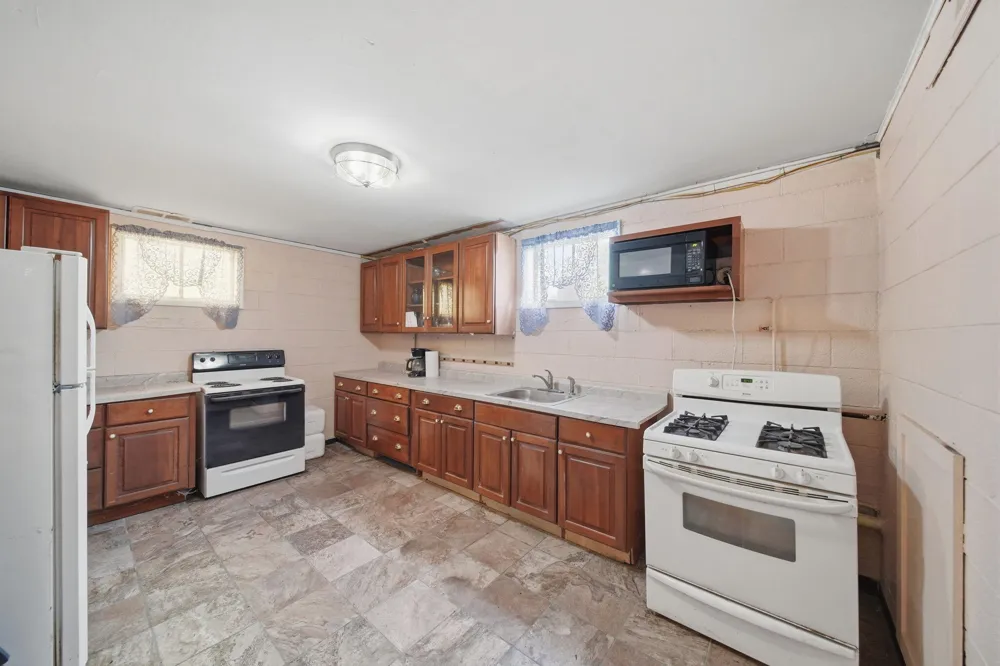 1245 Division Street Adrian, MI 49221