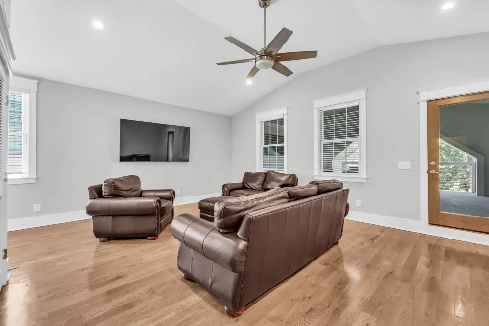 120C Lincoln Ct Nashville, TN 37205