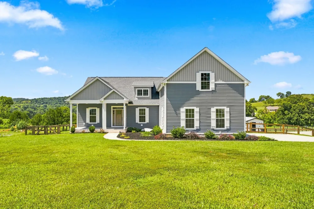 630 Bridle Path Ln Hartsville, TN 37074