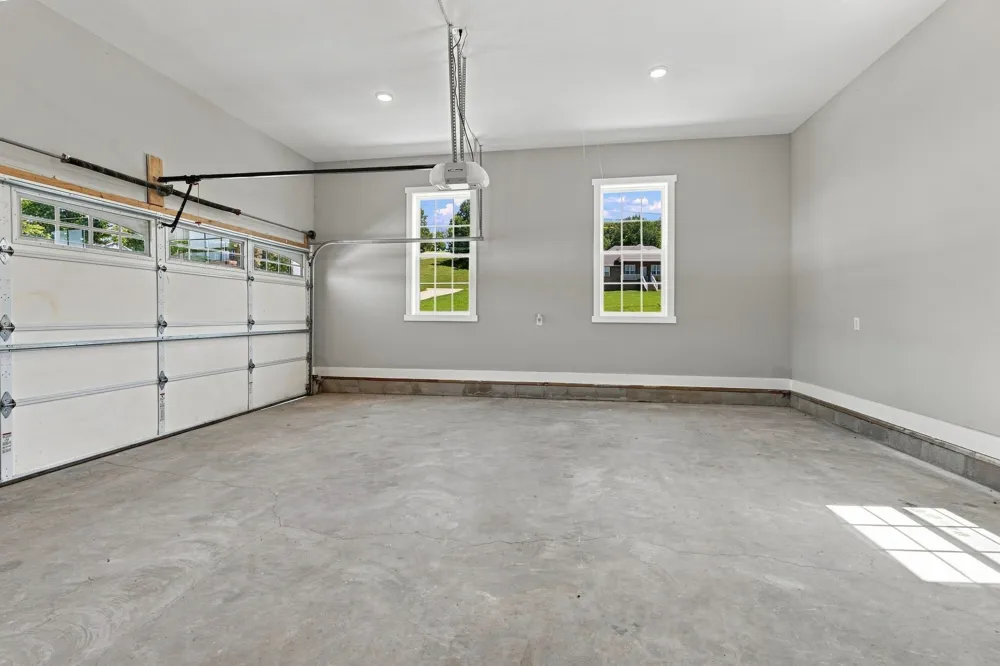630 Bridle Path Ln Hartsville, TN 37074