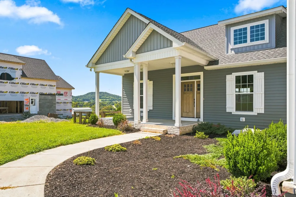 630 Bridle Path Ln Hartsville, TN 37074