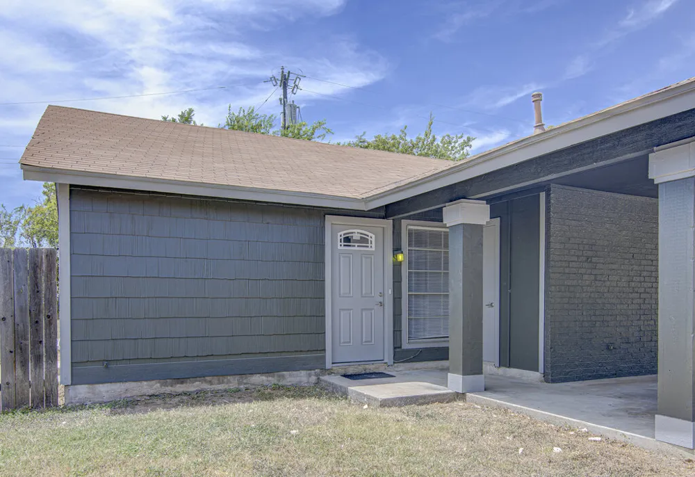 1936 Nicole Circle #B Round Rock, TX 78664