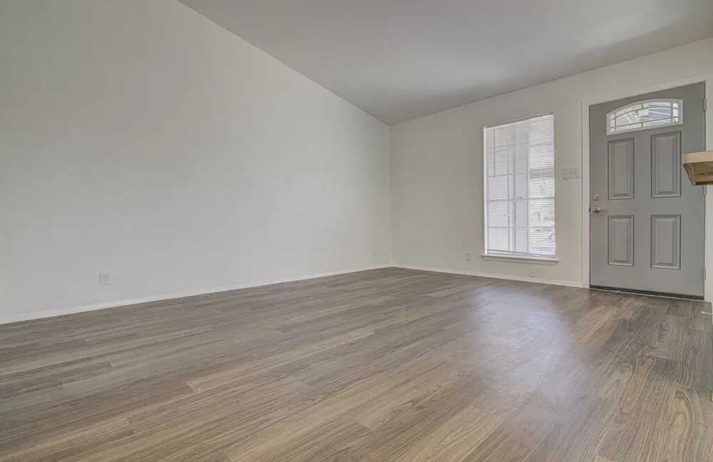 1936 Nicole Circle #B Round Rock, TX 78664