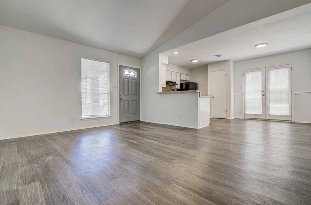 1936 Nicole Circle #B Round Rock, TX 78664
