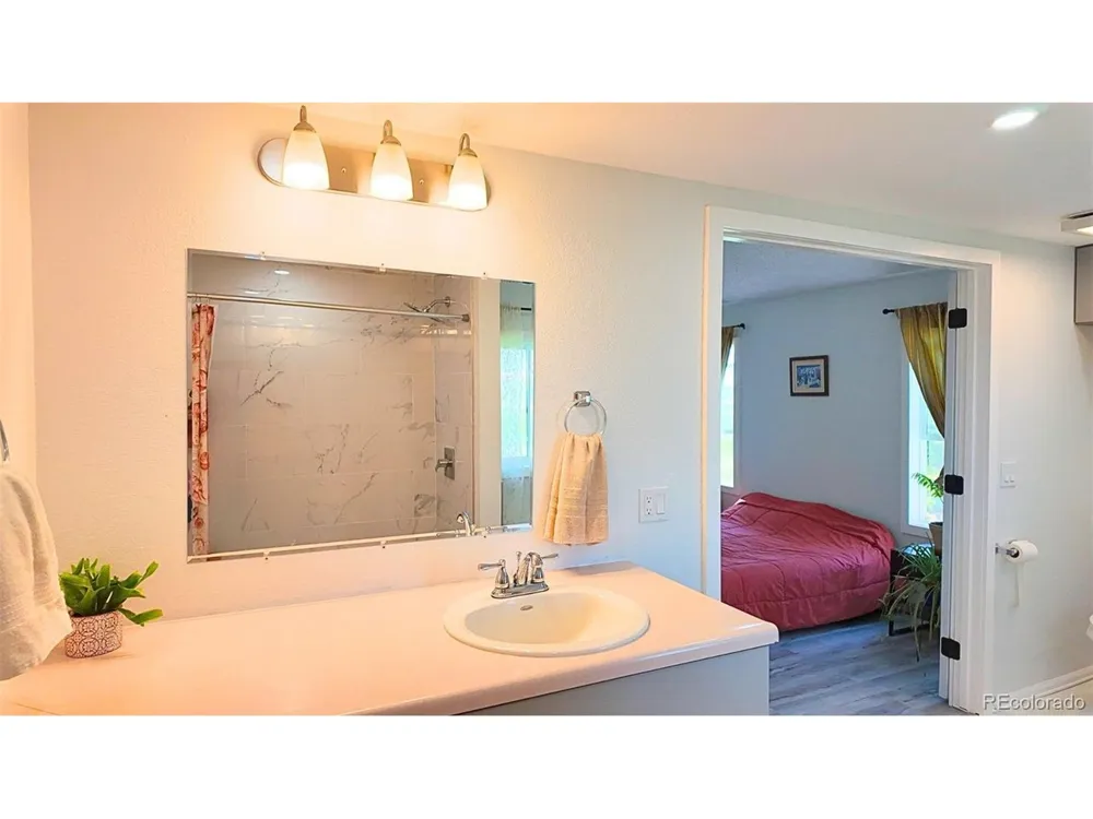 39030 Alta Vista Road Ramah, CO 80832