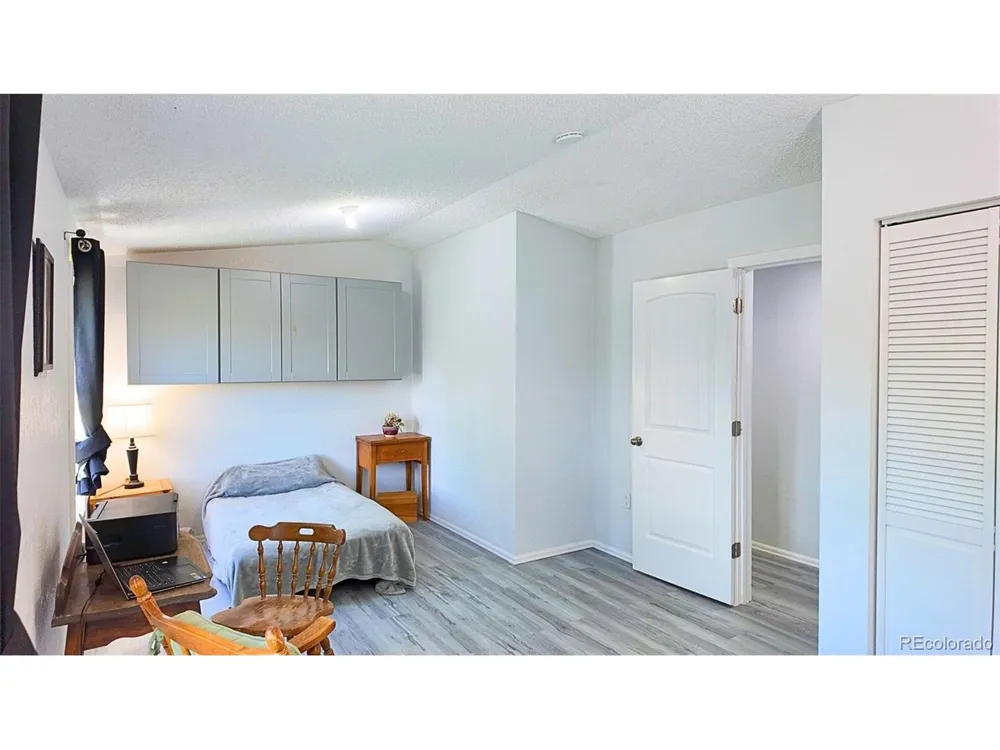 39030 Alta Vista Road Ramah, CO 80832