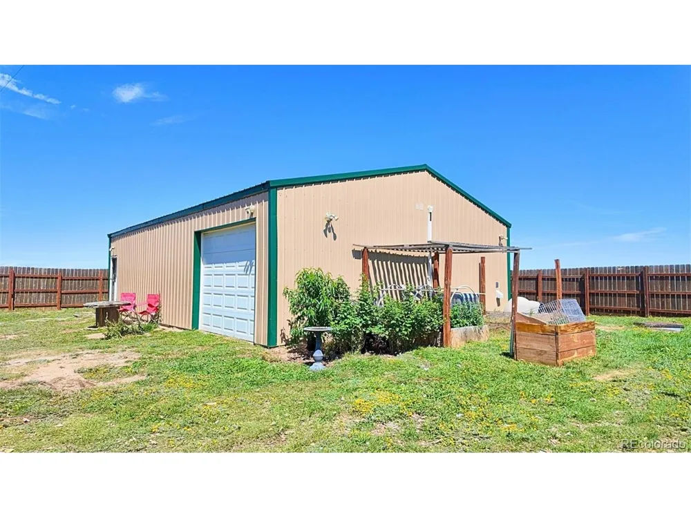 39030 Alta Vista Road Ramah, CO 80832