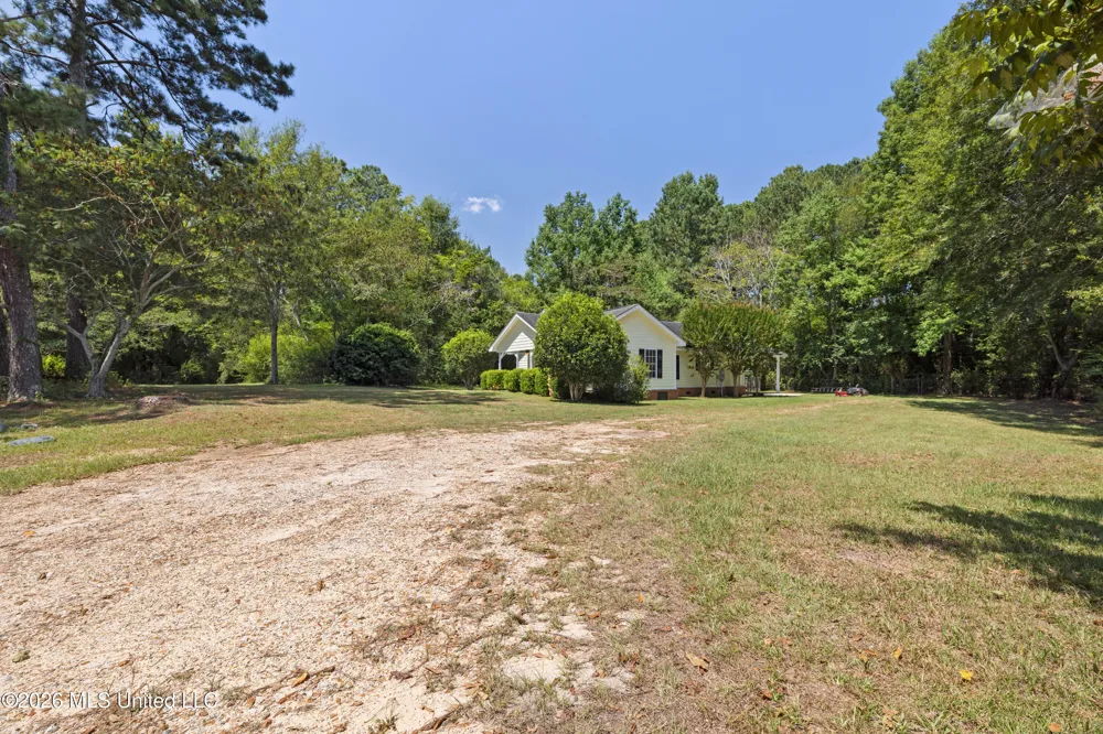 4219 Rocky Branch Road Sumrall, MS 39482