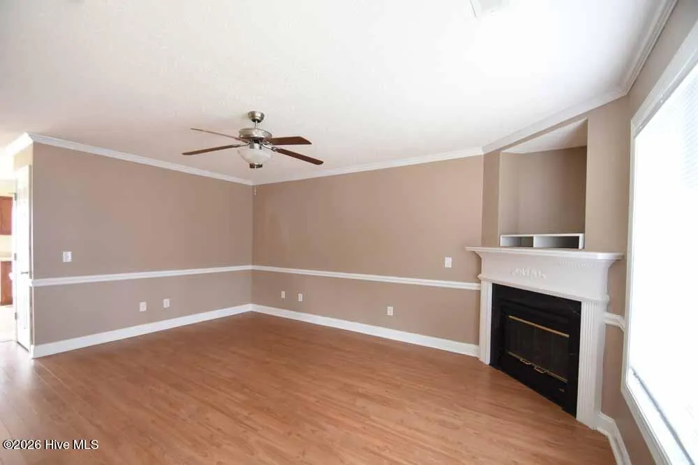 4150 Dudleys Grant Drive #G Winterville, NC 28590