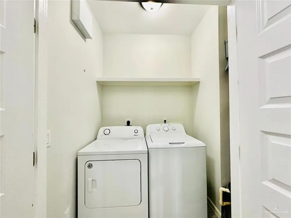 4701 Mulberry Avenue #3 McAllen, TX 78501