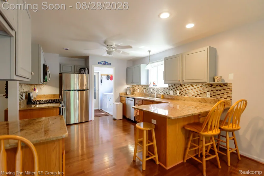 23606 Park Drive Huron Charter Township, MI 48164