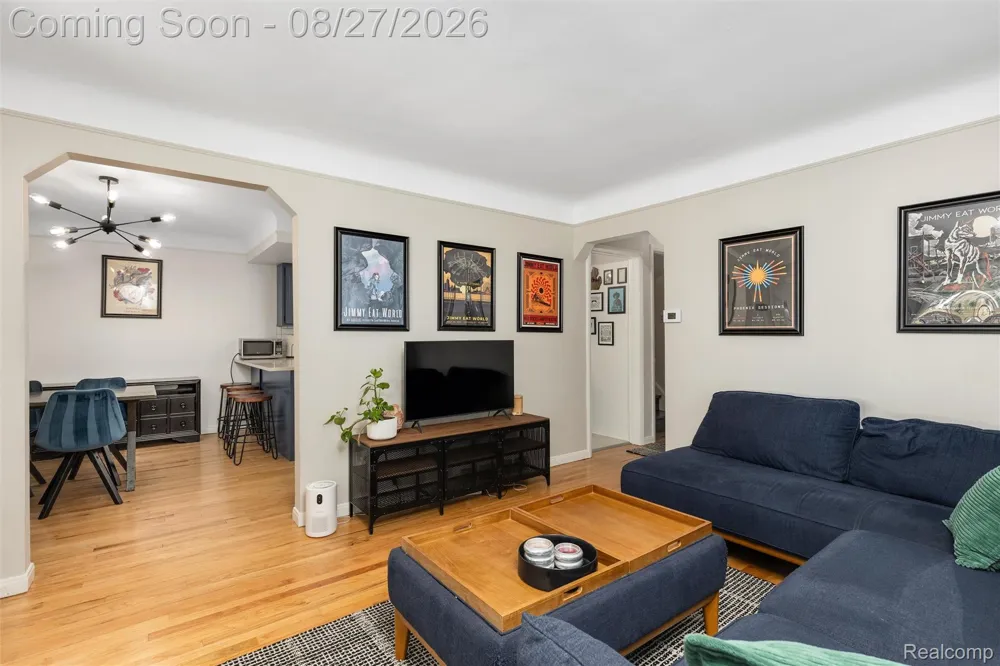 2164 Tyler Avenue Berkley City, MI 48072