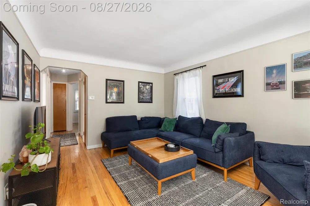 2164 Tyler Avenue Berkley City, MI 48072