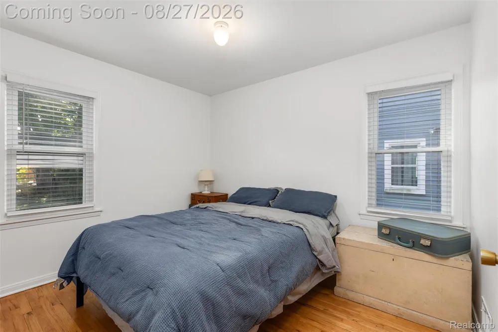 2164 Tyler Avenue Berkley City, MI 48072