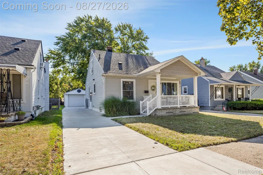 2164 Tyler Avenue Berkley City, MI 48072