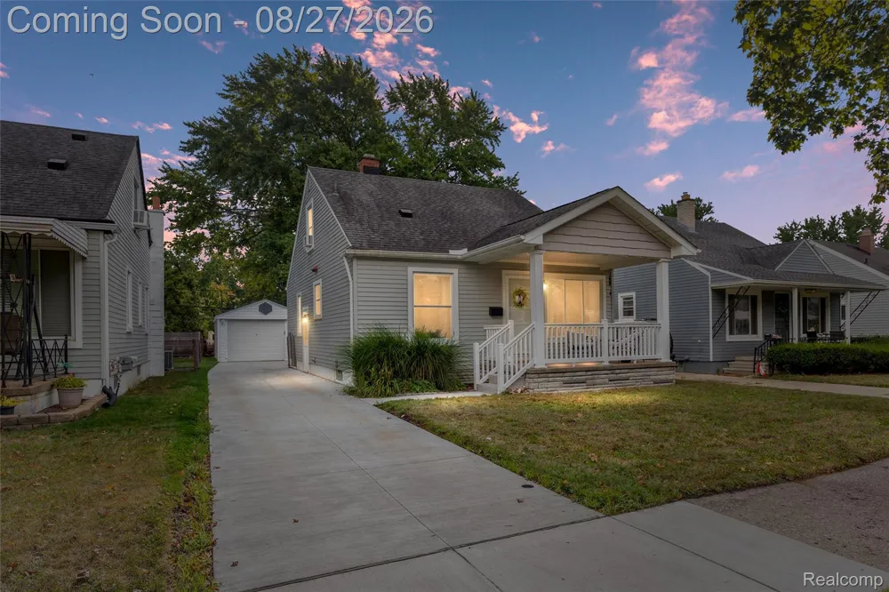 2164 Tyler Avenue Berkley City, MI 48072