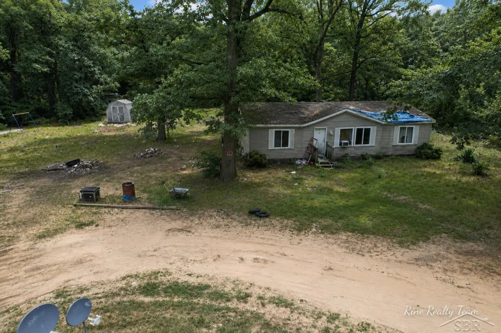 1021 52nd Street Lee Township, MI 49450