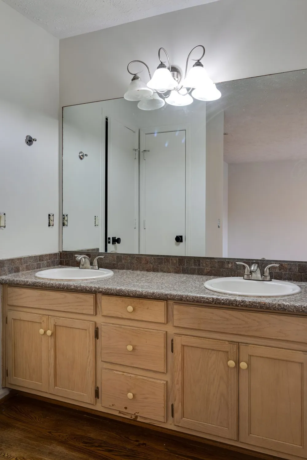 6140 Hampton Hall Way Hermitage, TN 37076