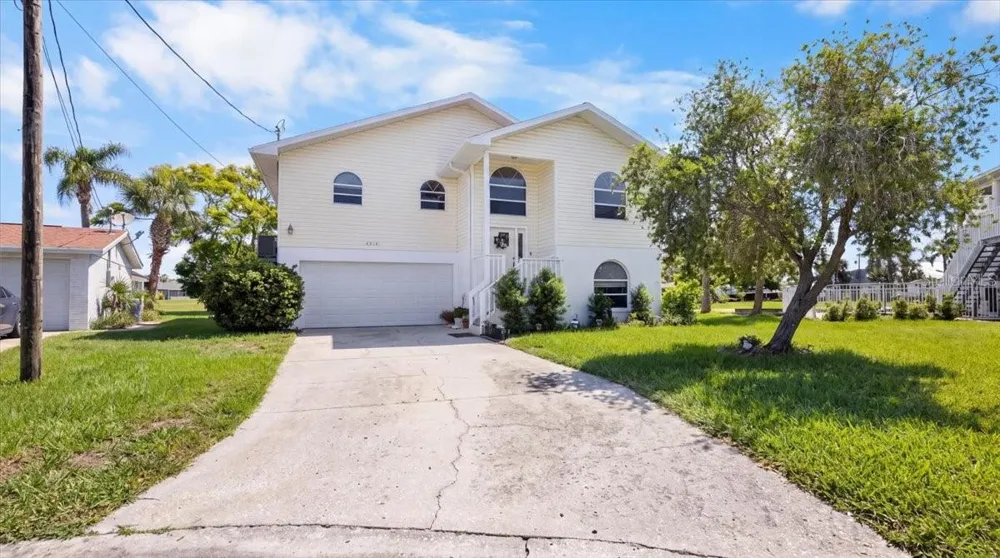 4514 NEPTUNE DRIVE Hernando Beach, FL 34607
