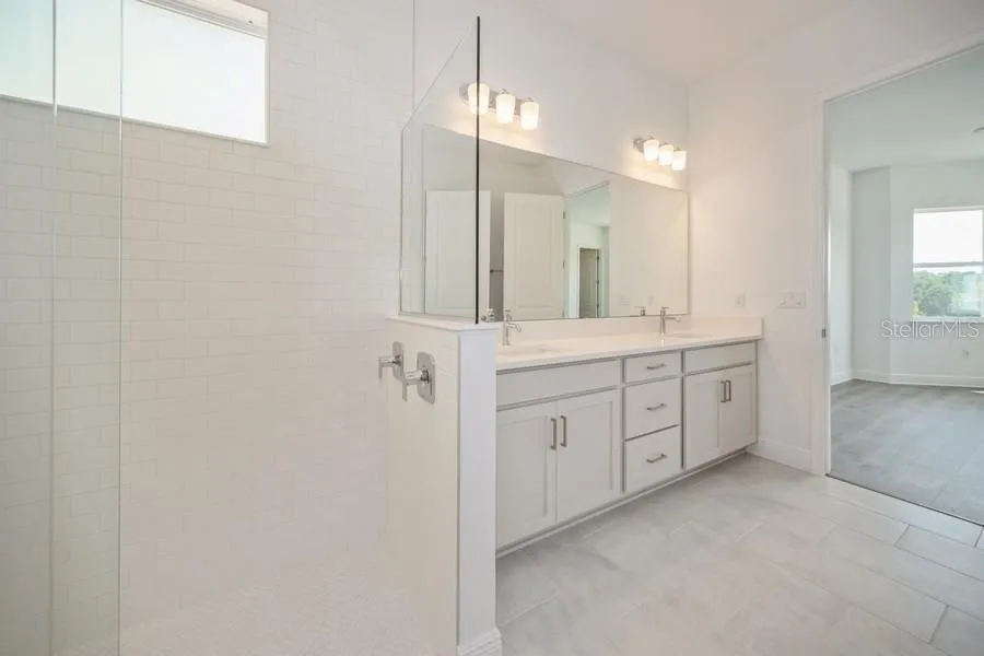 16029 VOLTERRA POINT Montverde, FL 34756