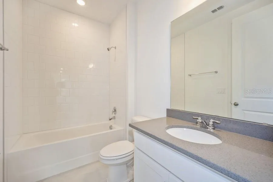 16029 VOLTERRA POINT Montverde, FL 34756