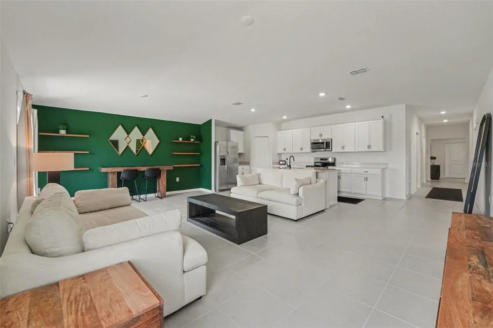 5023 BARNET DRIVE Davenport, FL 33837