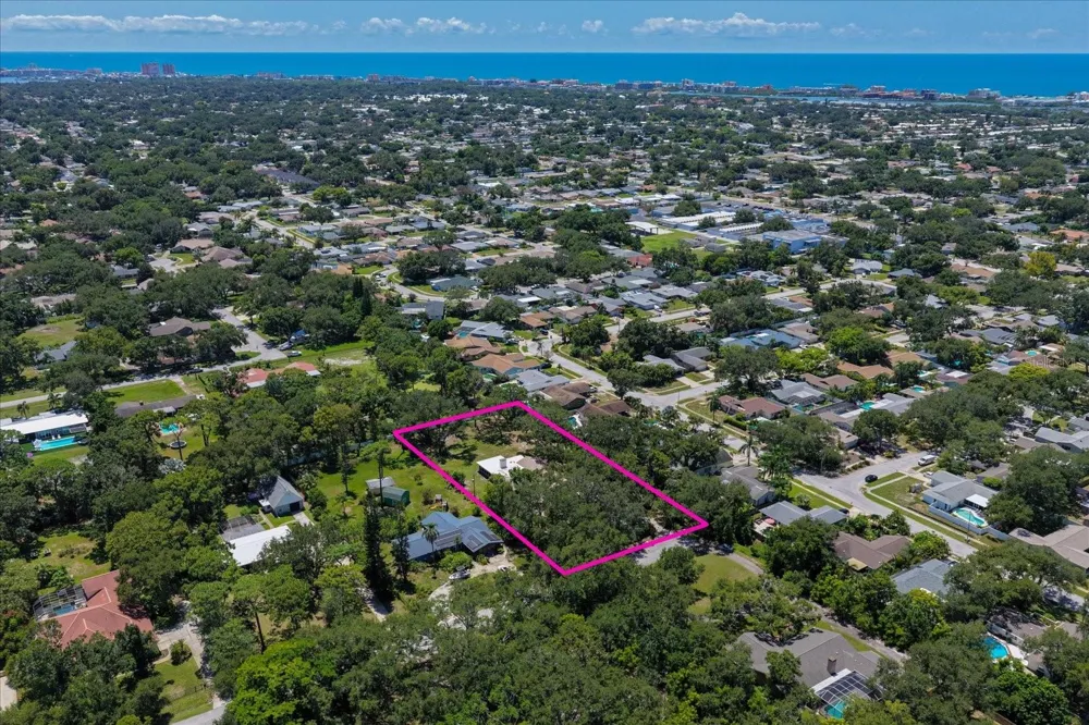 13366 108TH AVENUE Largo, FL 33774
