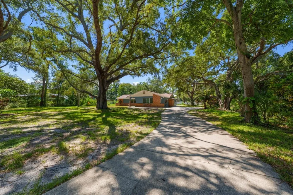 13366 108TH AVENUE Largo, FL 33774