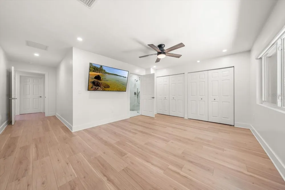 13366 108TH AVENUE Largo, FL 33774