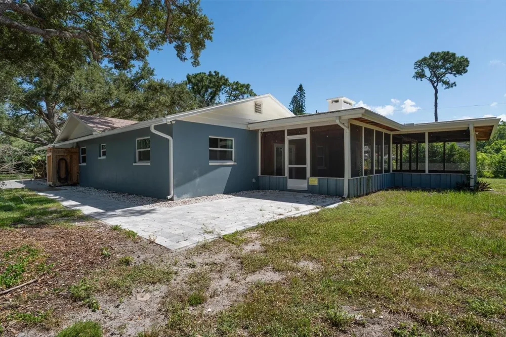 13366 108TH AVENUE Largo, FL 33774